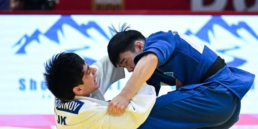 Схватка Казахстан - Россия назвала бронзового призера Grand Slam в Душанбе