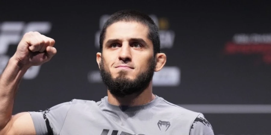 Ислам Махачев назвал свои ближайшие цели в UFC