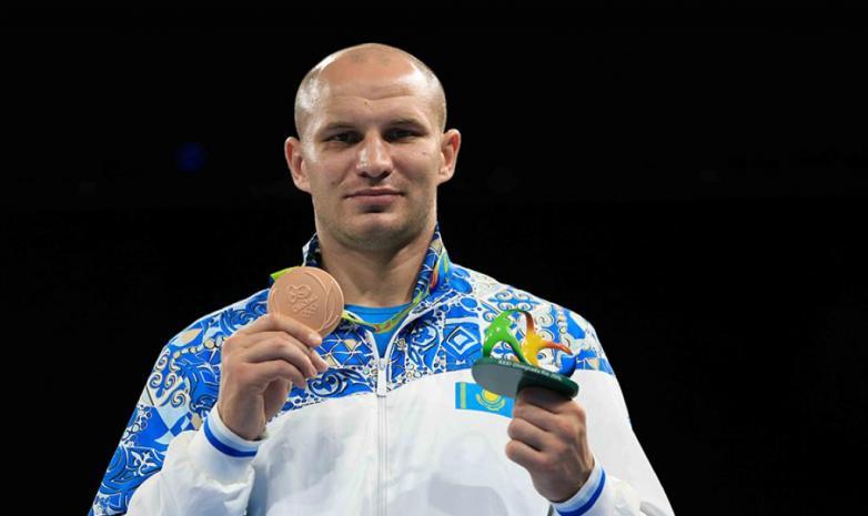 Дычко кәсіпқой боксты жеңіспен бастады