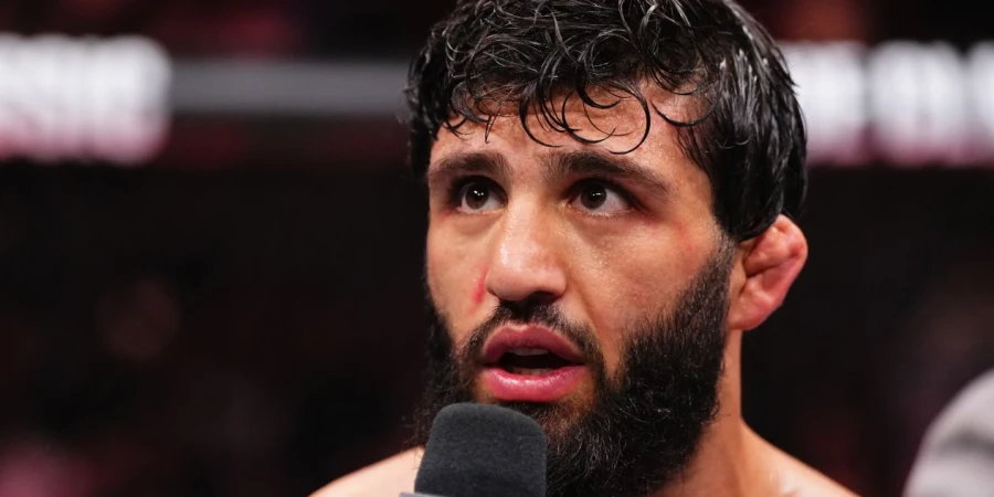 Боец UFC раскрыл коммерческую тайну?