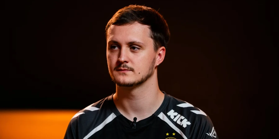 Игрок Vitality оценил старт команды в новом сезоне CS2
