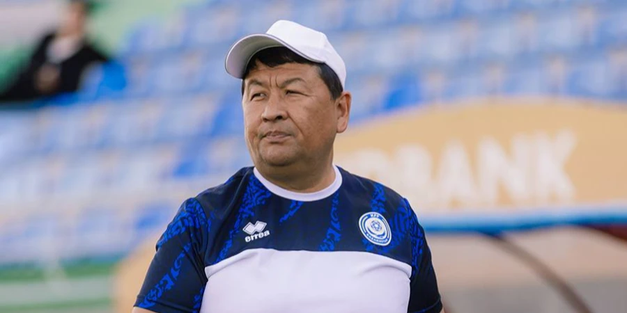 Қазақстан ұлттық құрамасының бас бапкері қызметінен кетті