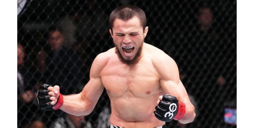 Обидчик дебютанта UFC из Казахстана определился с датой следующего боя