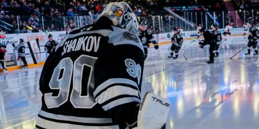 Қазақстандық қақпашы Канада лигасында өз командасына жеңіске жетуге көмектесті