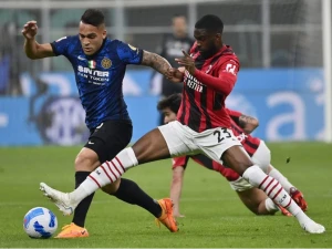 «Милан» — «Интер»: огненное и взрывоопасное Derby della Madonnina