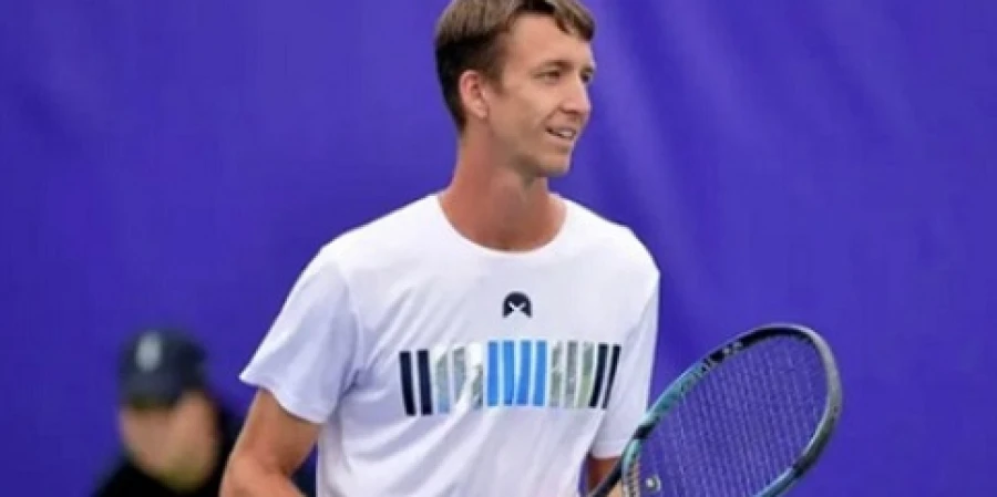 Ломакин Үндістандағы жарыстың 1/4 финалына өтті