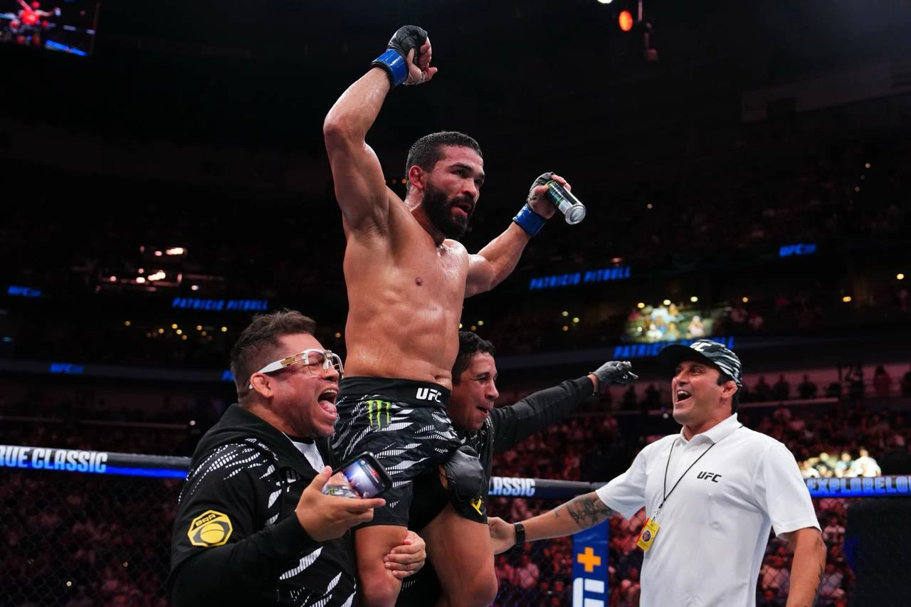 Патрисио Питбуль одержал первую победу в UFC