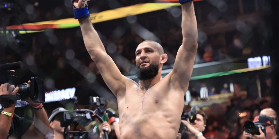 Экс-чемпион UFC предложил бой Чимаев - Анкалаев за пояс в полутяжелом весе