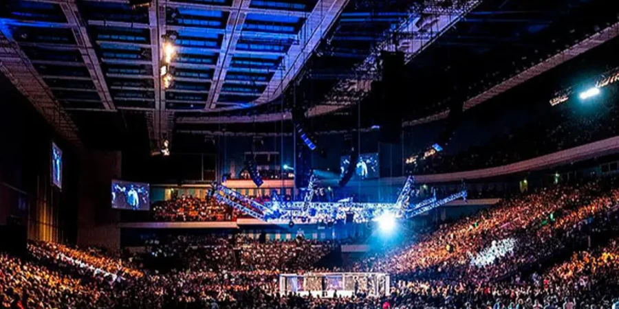 Бой Уокера и Миньяна возглавит UFC Fight Night в Шанхае в августе