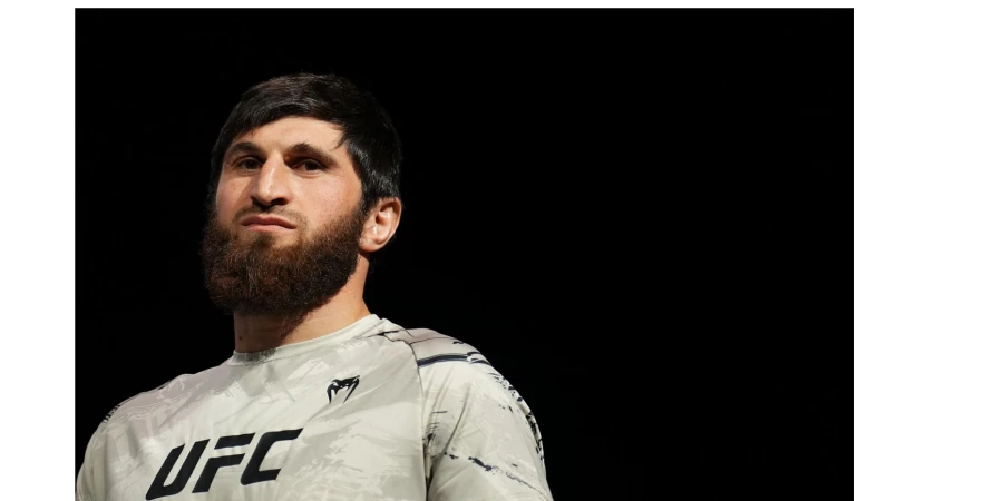 Нокаут «зафиксировали» в реванше Магомед Анкалаев — Алекс Перейра в UFC