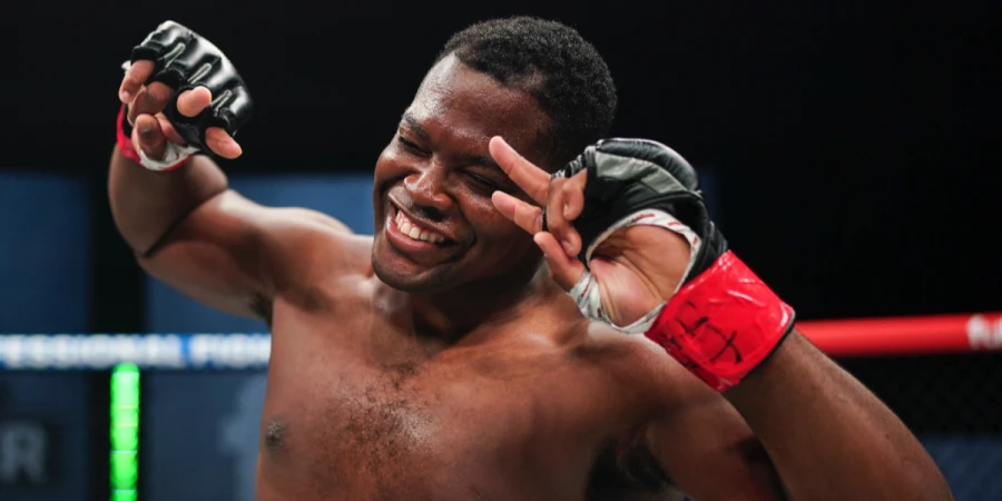 Боец с рекордом 6-0 проиграл на UFC в Катаре