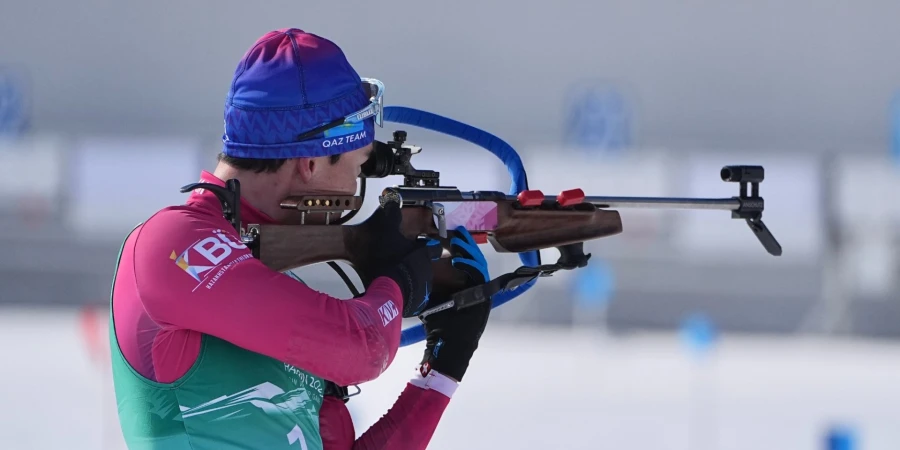 Биатлоннан Әлем кубогының кезеңі: Қазақстан эстафетада үздік ондыққа ене алмады