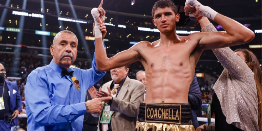 Фундора нацелился на бой с Ортисом за титул The Ring