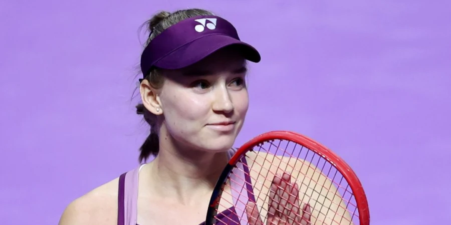 Елена Рыбакина "восстала из пепла" в полуфинале Итогового турнира WTA. ВИДЕО