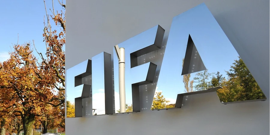 ФИФА презентовала официальный мяч чемпионата мира 2026 года, который пройдёт в США, Мексике и Канаде.