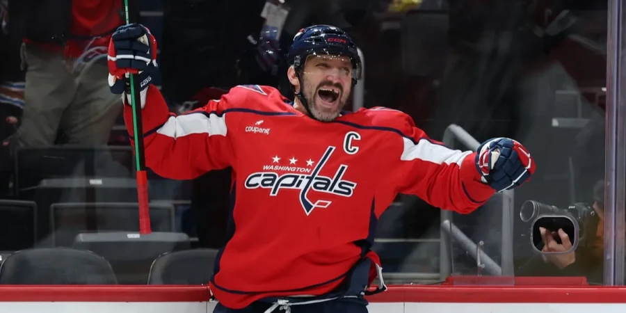 Овечкин забил 908-й гол в НХЛ. Видео