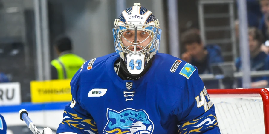 Голкипер «Барыса» Шутов набрал крейсерский ход. Подробности