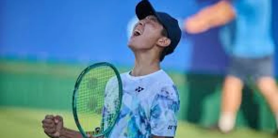 Казахстанский теннисист пробился в финал турнира ITF в Корее