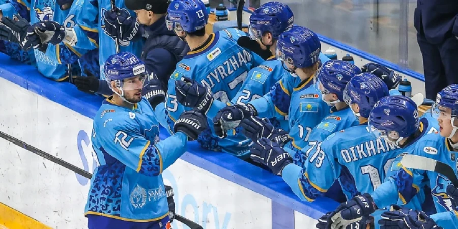 «Барыс» разгромно обыграл «Сибирь» в матче регулярного чемпионата КХЛ