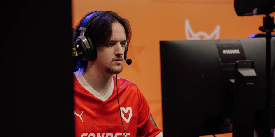 MOUZ прошла Zero Tenacity в закрытой квалификации на ESL One Birmingham 2026