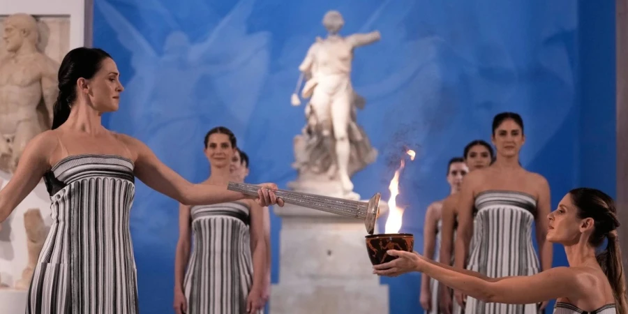 2026 жылғы Олимпиада ойындарының алауы жағылды