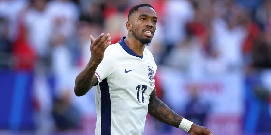 Форварда сборной Англии арестовали за удар головой в баре