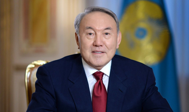 Назарбаев қазақстандықтарды Жаңа жылмен құттықтады