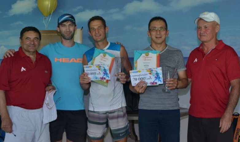 Тенниске әуес жандар. «Almatrack Open-2018» өз мәресіне жетті