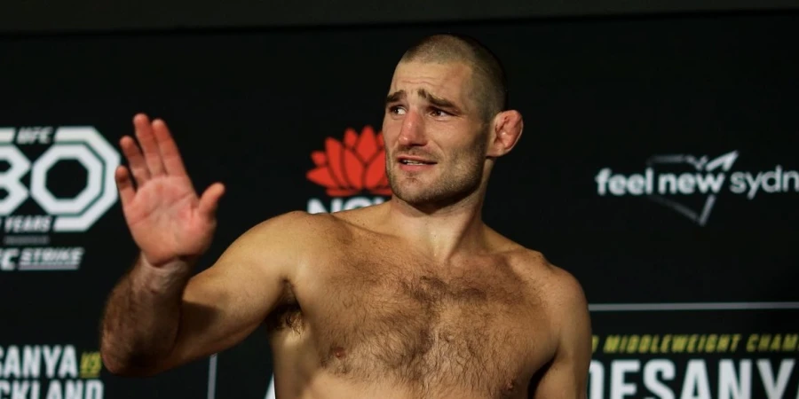 Дана Уайт ответил на претензии чемпиона UFC по поводу гонорара