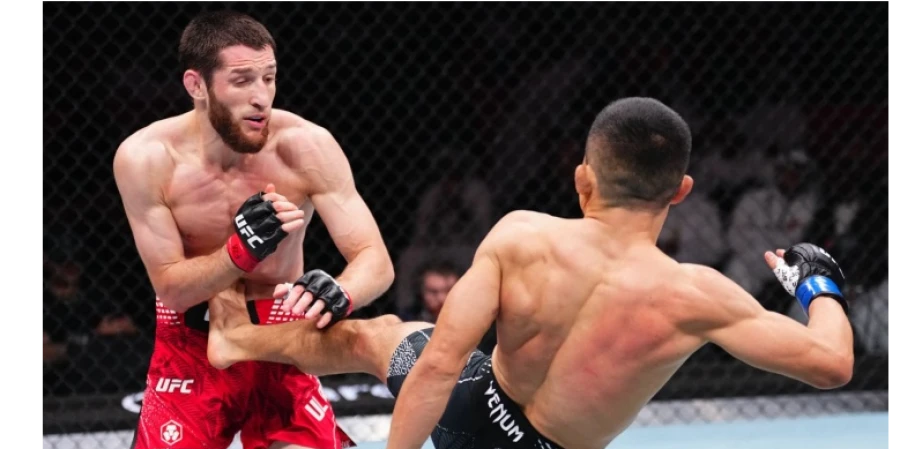 Фаниль Рафиков дал совет Тагиру Уланбекову после сенсационного поражения в UFC