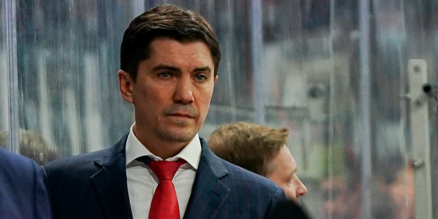 Казахстанский тренер, Никитин, выиграл московское дерби в матче КХЛ