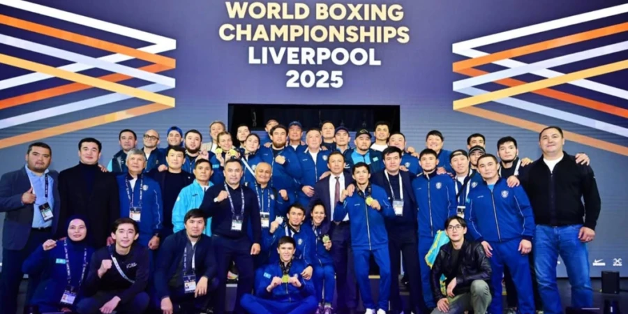 Казахстанцы выиграли общекомандный зачет на чемпионате Мира по боксу