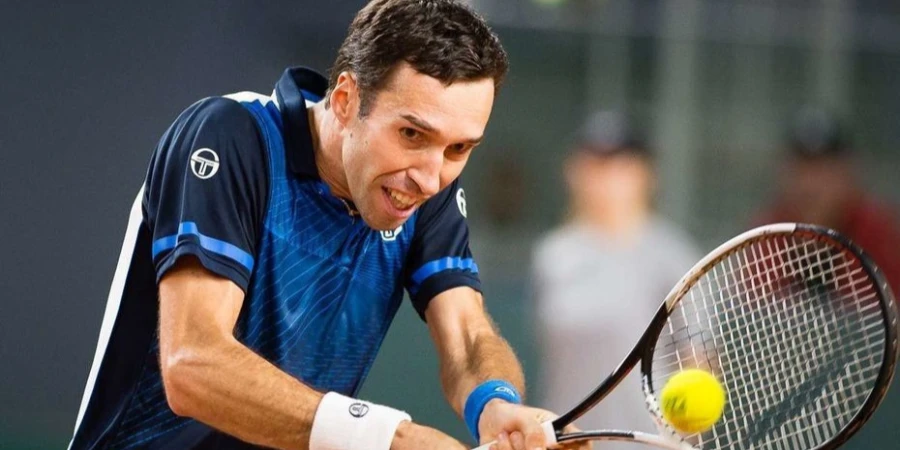 Ммхаил Кукушкин Испаниядағы турнирді сәтті бастады