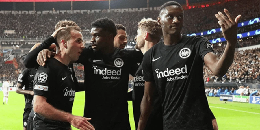 «Айнтрахт» — «Вольфсбург»: прямая трансляция матча Бундеслиги