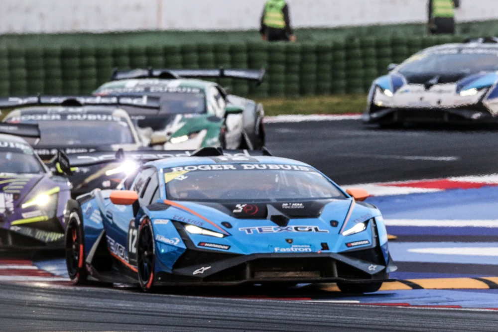 Казахстанская команда Artline Kazakhstan выиграла мировой финал Lamborghini Super Trofeo