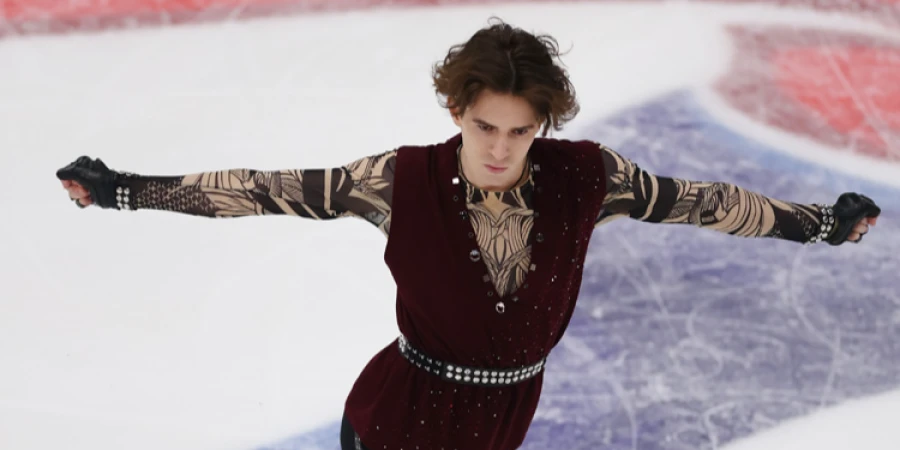 Казахстанский фигурист завоевал «серебро» на этапе серии Гран-при в США