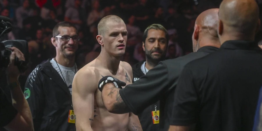 Российский боец UFC назвал момент боя, когда начал переживать за Махачева
