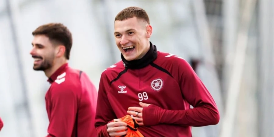 Тренер «Хартс» объяснил сложности адаптации Ислама Чеснокова после перерыва