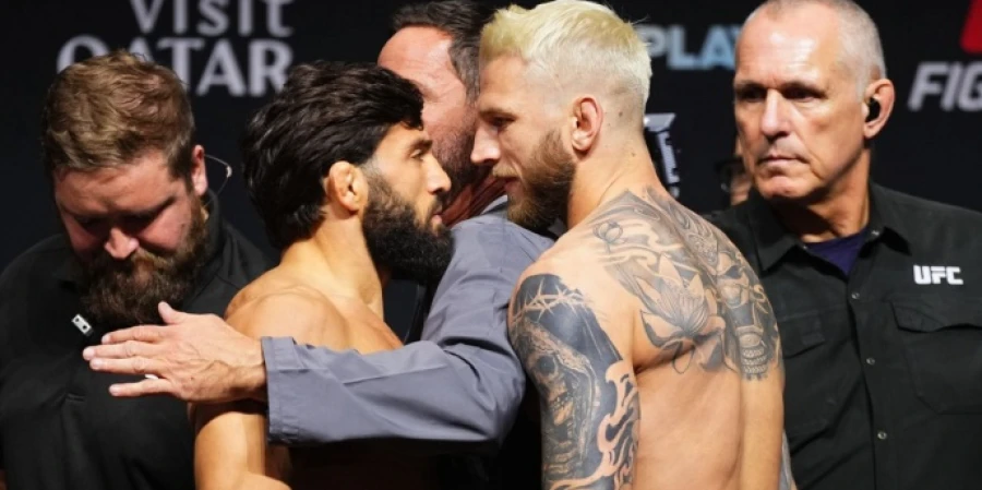 Прямая трансляция UFC Fight Night с главным боем Царукян — Хукер