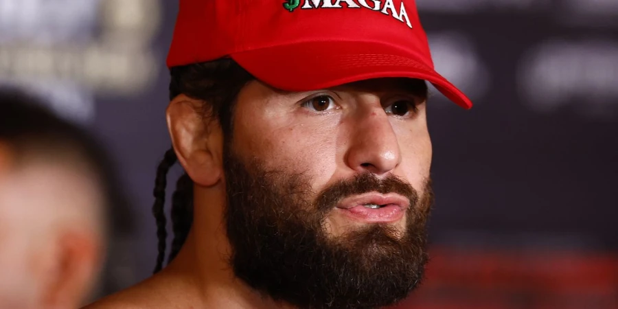 В UFC высказались против тычков в глаза во время поединков