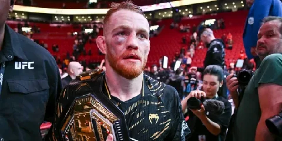 Чемпион UFC Джек Делла Маддалена удивил необычной тренировкой с нунчаками. Видео
