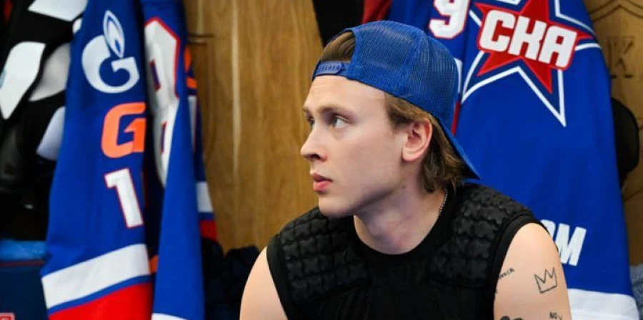 Оставившему столичный «Барыс» без звезды клубу КХЛ указали на «врага»