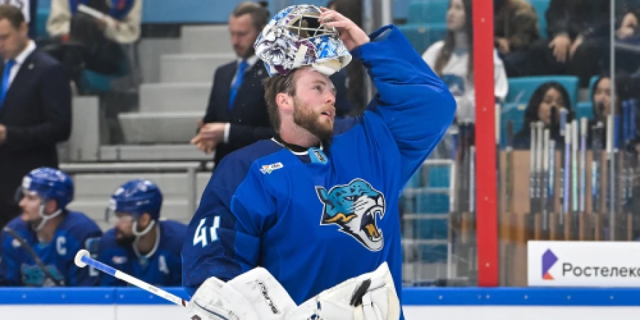 «Барыс» показал джерси Адама Шила перед Матчем звезд КХЛ