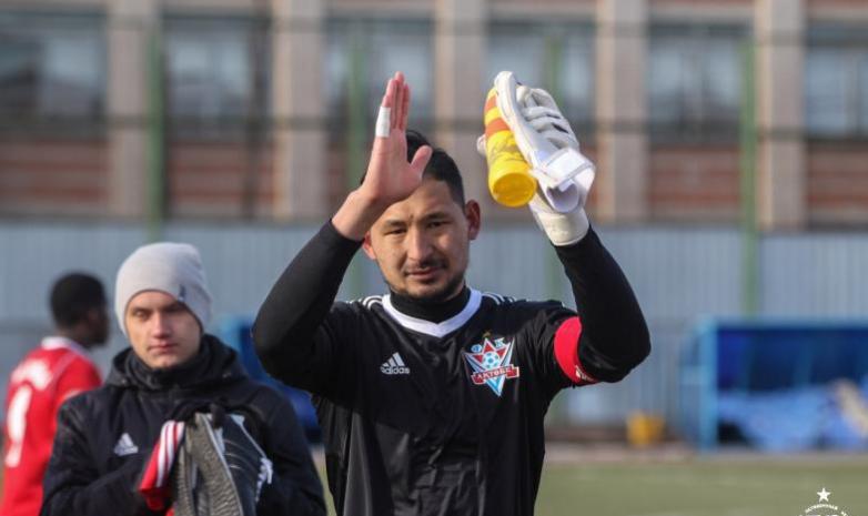 Самат Отарбаев: «Керек емессің» дегенше ойнауға дайынмын