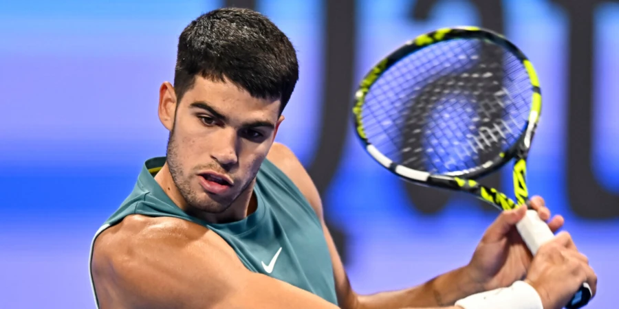 Чемпион Уимблдона-2024 Карлос Алькарас проследовал в полуфинал Queen’s Club Championships в Лондоне