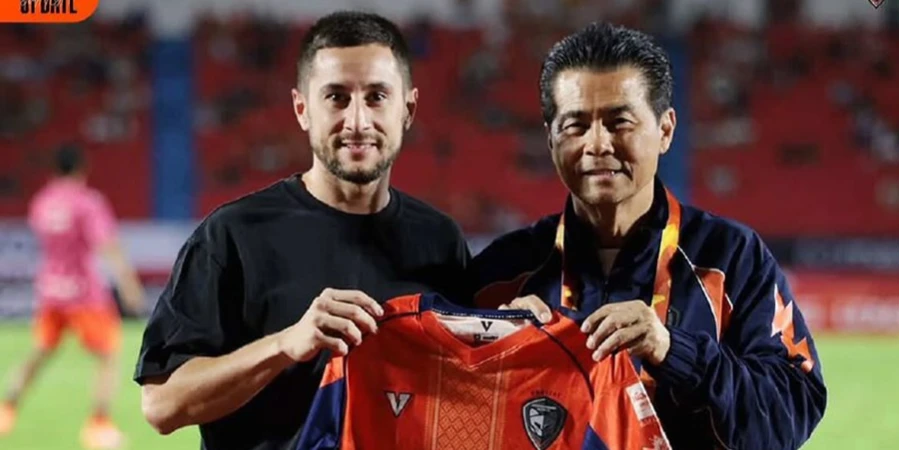 Квентин Корнетт продолжит карьеру в тайском клубе «Нахонратчасима»