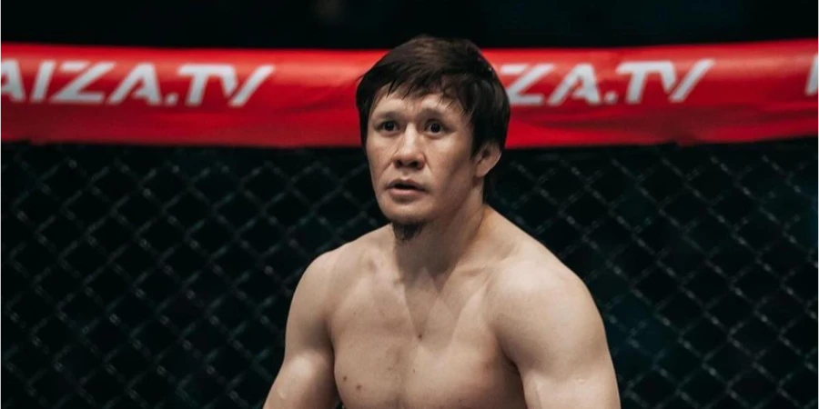 Жалгас Жумагулов объявил дату следующего боя после победы в Oktagon