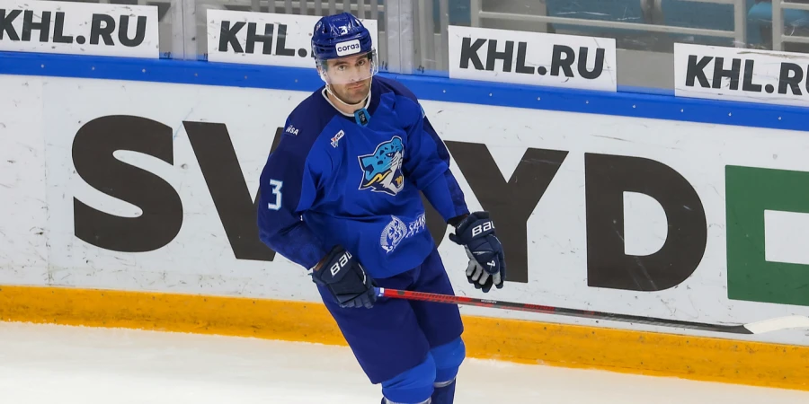 Американский защитник «Барыса» сравнил счет в матче с «Ладой»