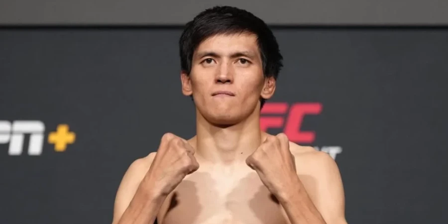 Азат Максум проведет третий бой в UFC. Известна дата боя и соперник