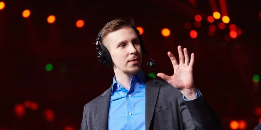 4ce ответил на резкие слова о «реальном уровне» Aurora